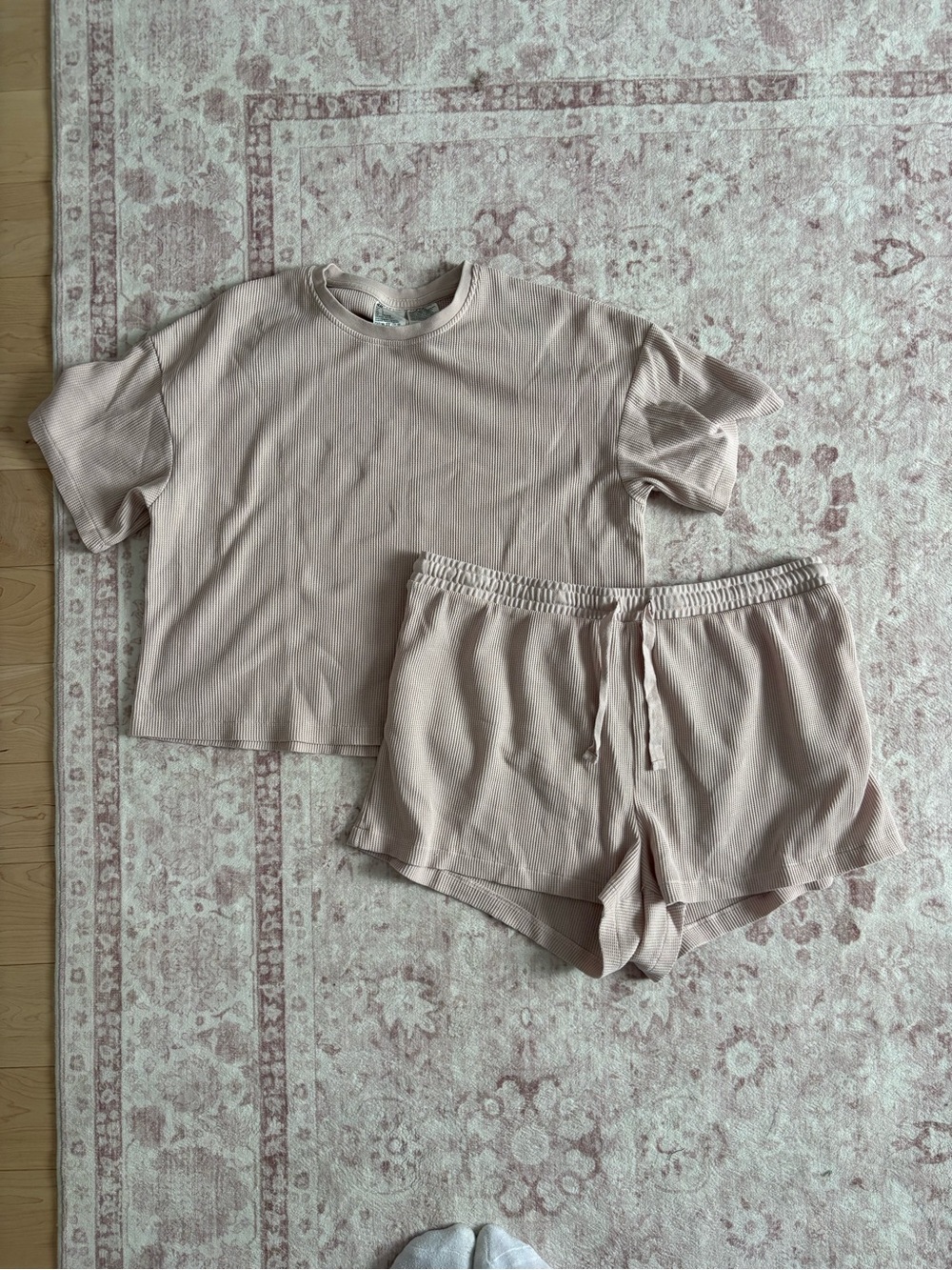 H&M Ribbed Two-Piece Lounge Set - Light Blush